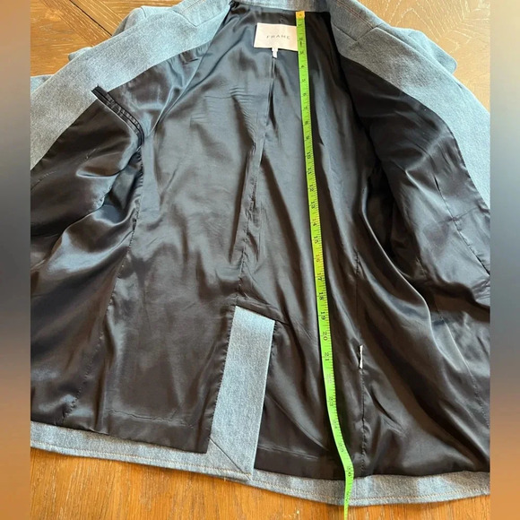 FRAME The Femme Denim Blazer Size 6 - Picture 14 of 14